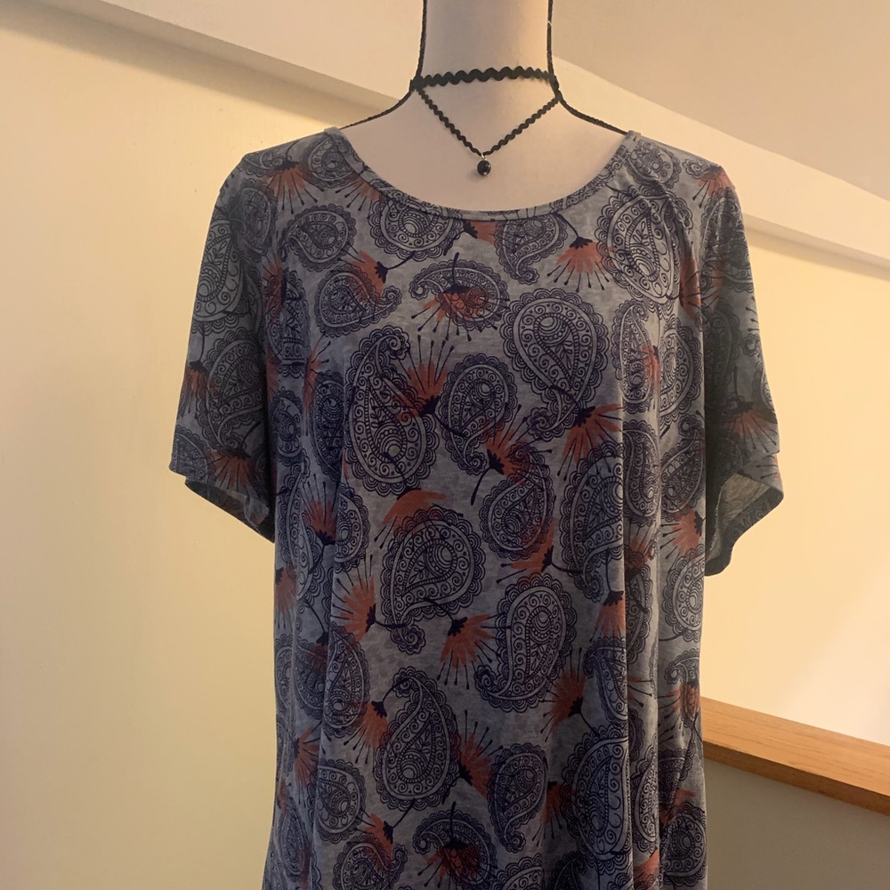 LuLaRoe Classic T !!!